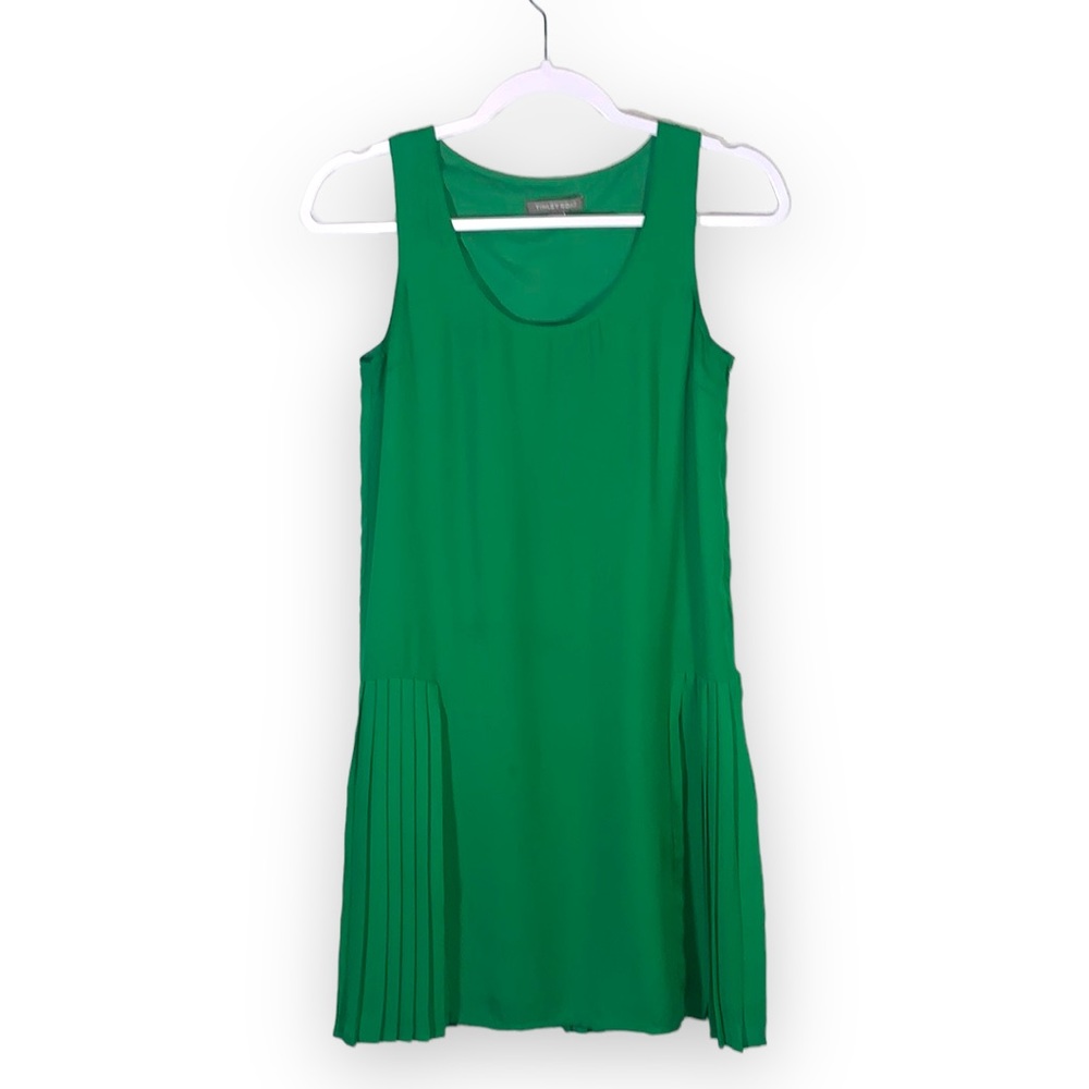 Tinley Road Green Pleated Mini Dress Sleeveless Drop Waist Party Dress Size XS